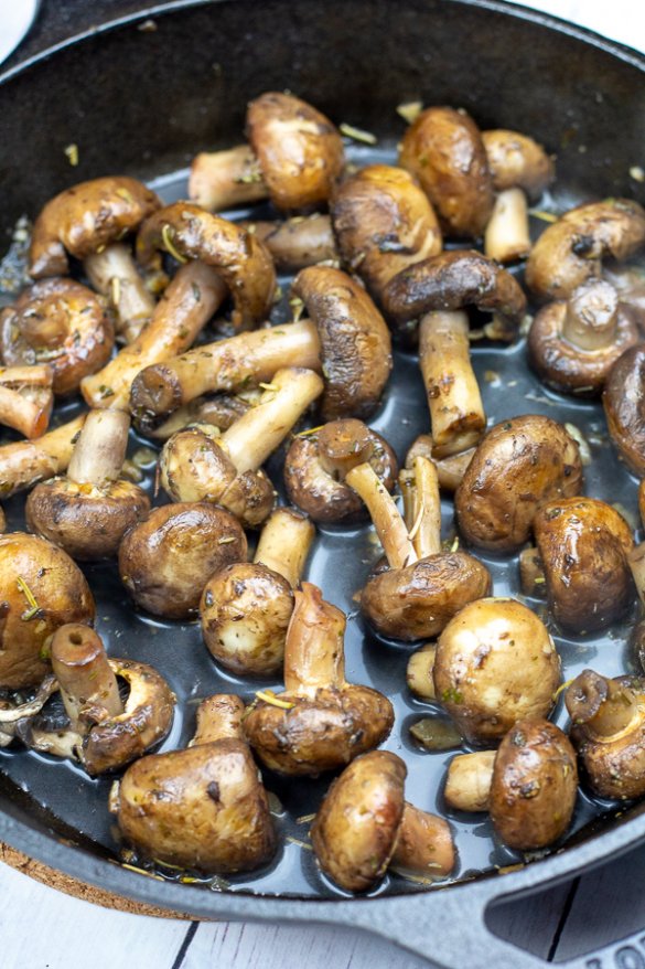 Creamy Garlic Mushrooms  Cearas Kitchen